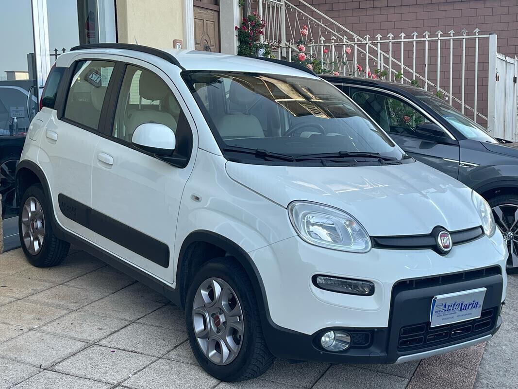 Fiat Panda 1.3 MJT 95 CV S&S 4x4 Euro 6B ELD / Clima / Cerchi lega Auto Impeccabile