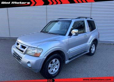 MITSUBISHI Pajero 3.2 16V DI-D 3p. GLS GANCIO TRAINO NO RUGGINE