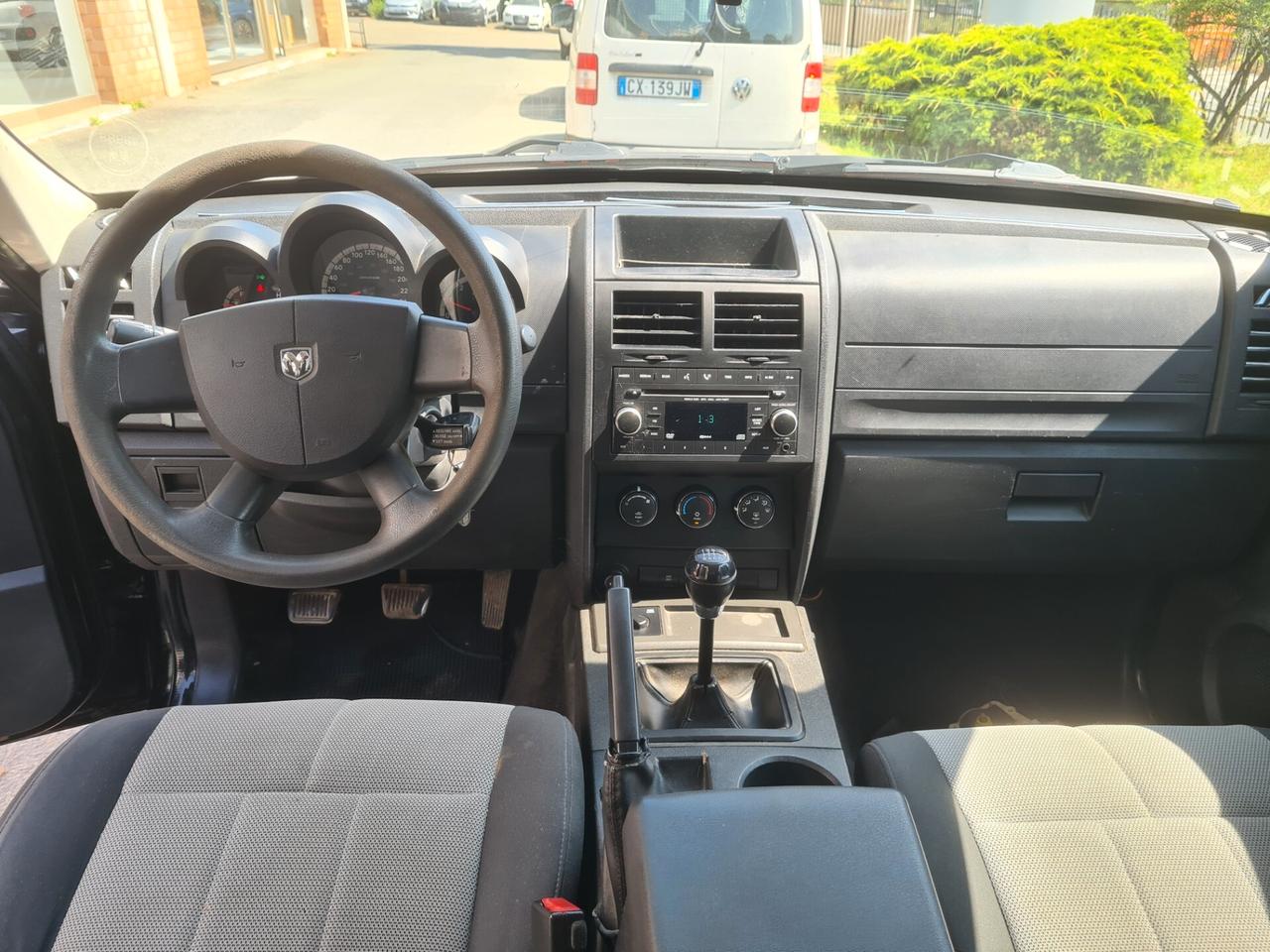 Dodge Nitro 2.8 CRD SXT 4WD