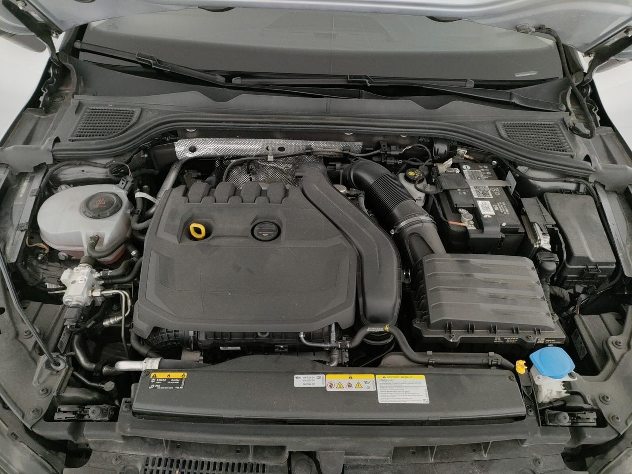 Volkswagen Golf variant 1.5 tgi life 130cv dsg