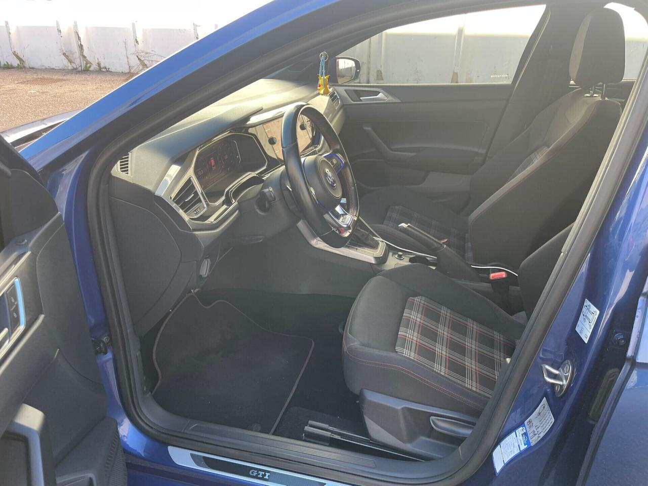 VW. POLO 2.0 TSI GTI 200Cv. DSG