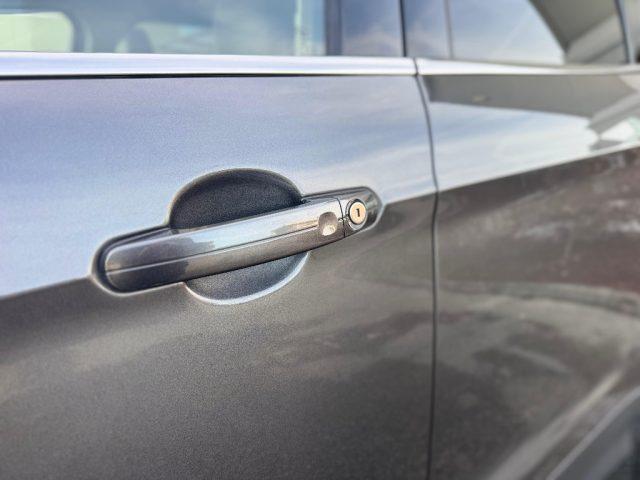 FORD Kuga 1.5 TDCI 120 CV S&S AUTOM TITANIUM *FORD SERVICE*