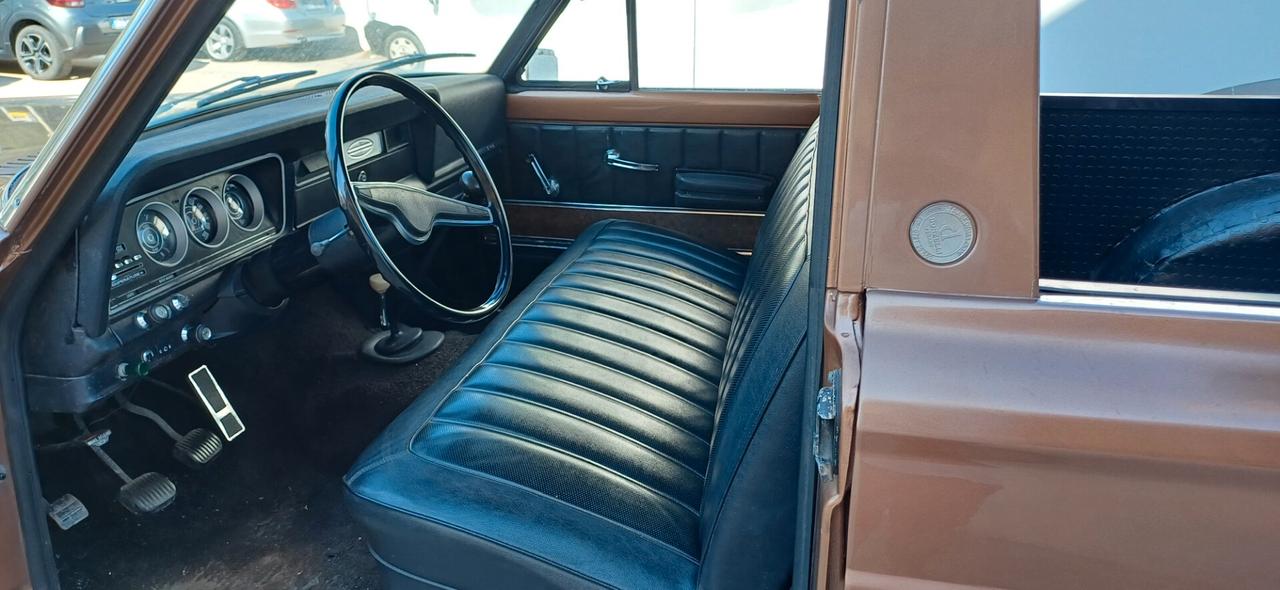 Jeep Wagoneer custom 4.2 6l NA gpl pick-up