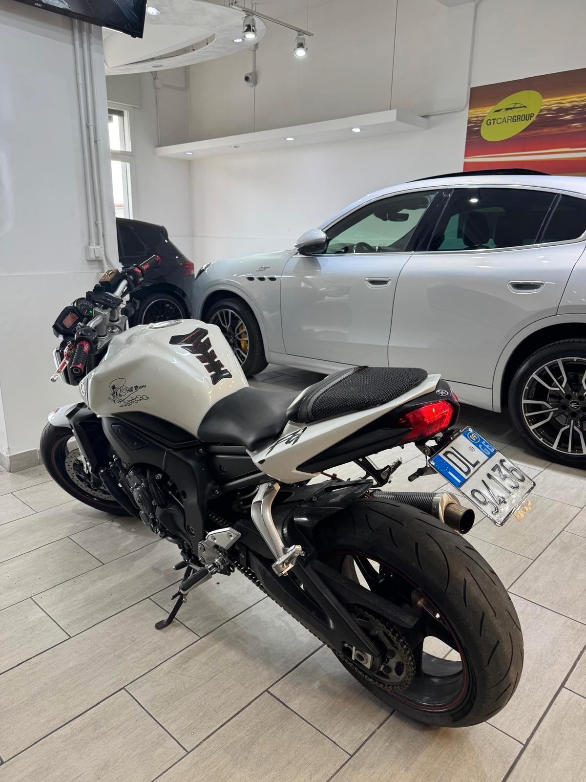 Yamaha FZ1
