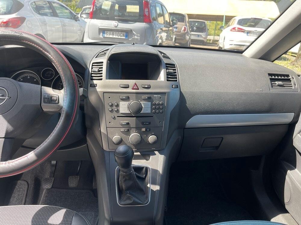Opel Zafira 1.9 TDCI COSMO NEO PATENTATI