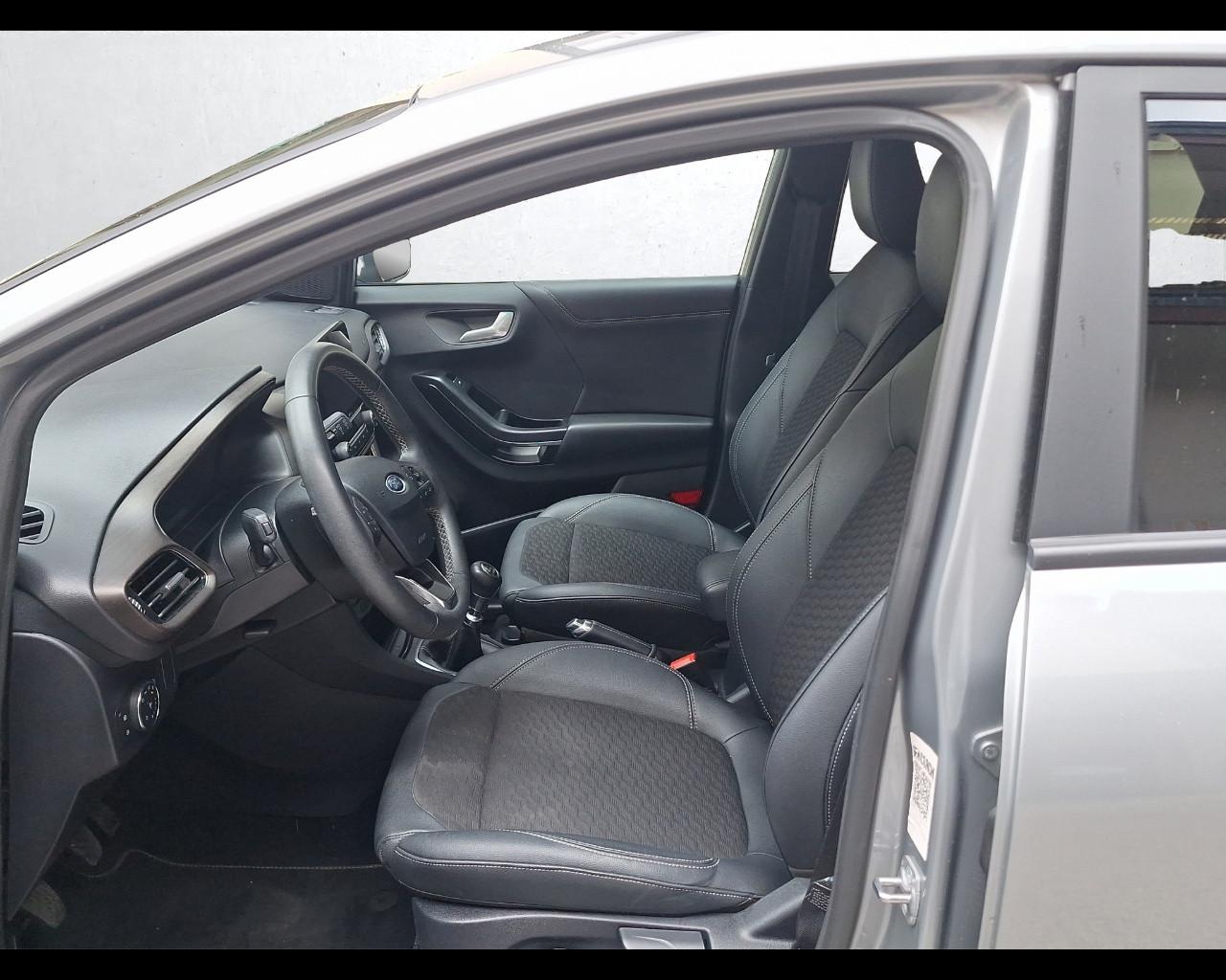 FORD Puma '19-> - Puma 1.0 EcoBoost Hybrid 125 CV S&S Titanium