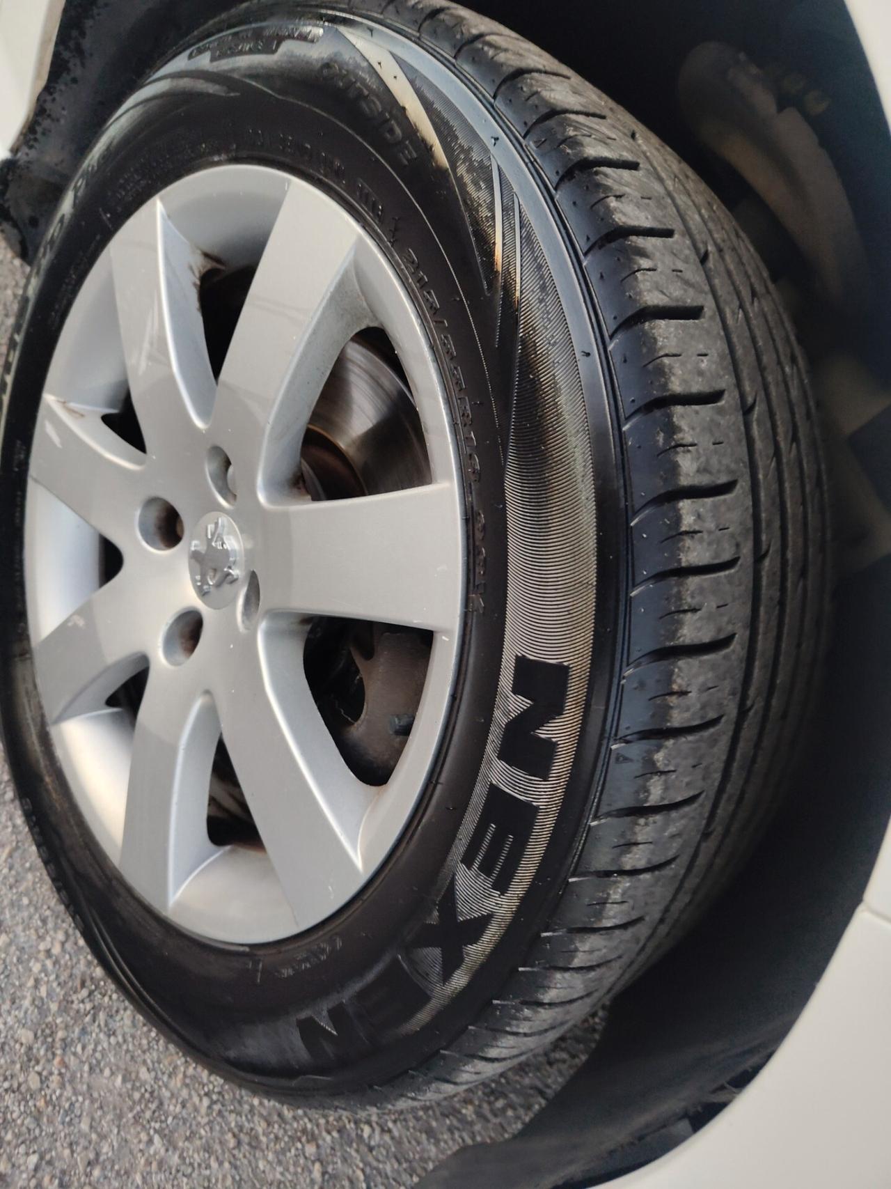 Peugeot 308 2.0HDi 140CV SW Ciel GANCIO TRAINO
