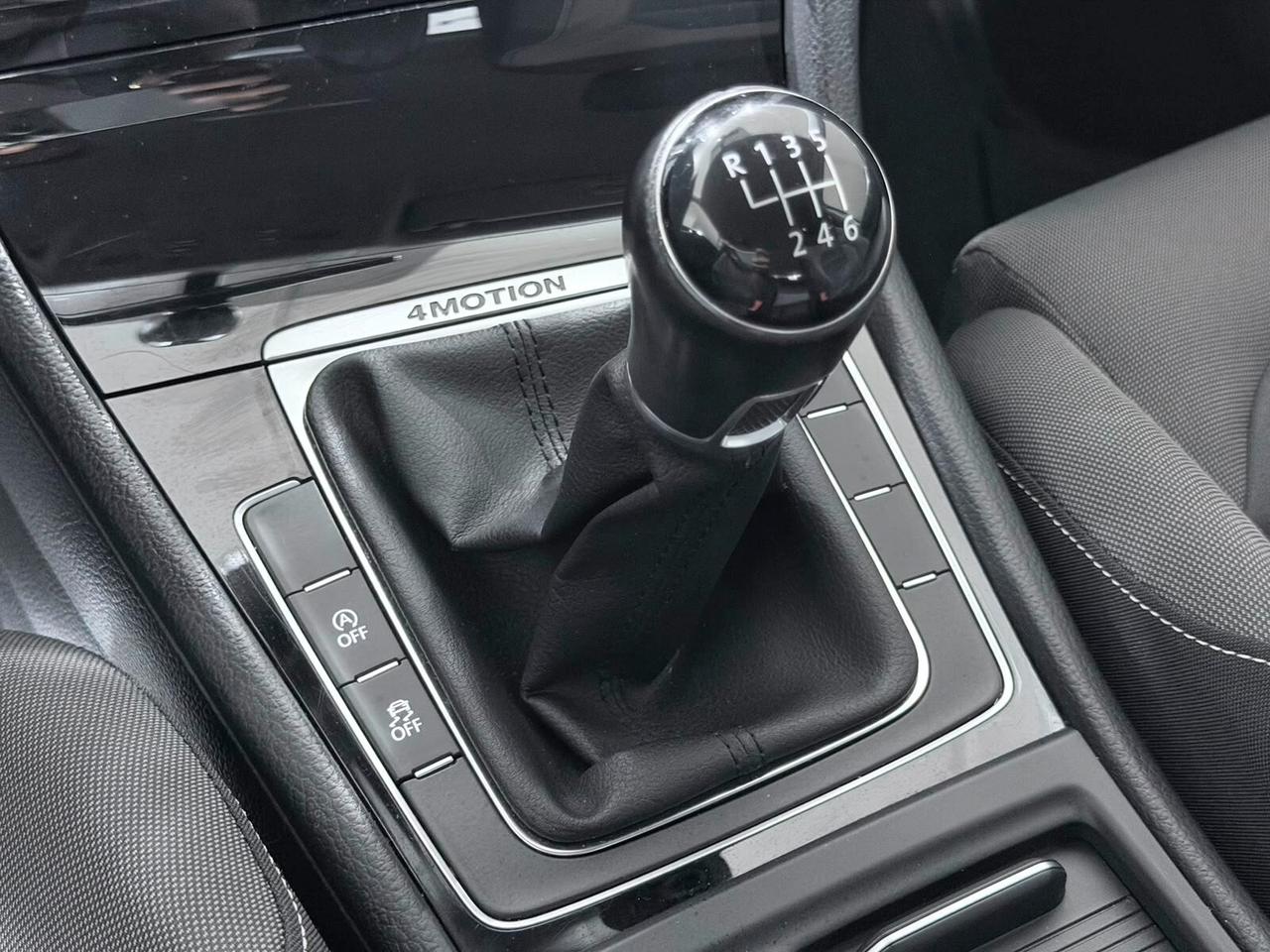 VOLKSWAGEN GOLF 1.6 TDI 105cv 4MOTION HIGHLINE