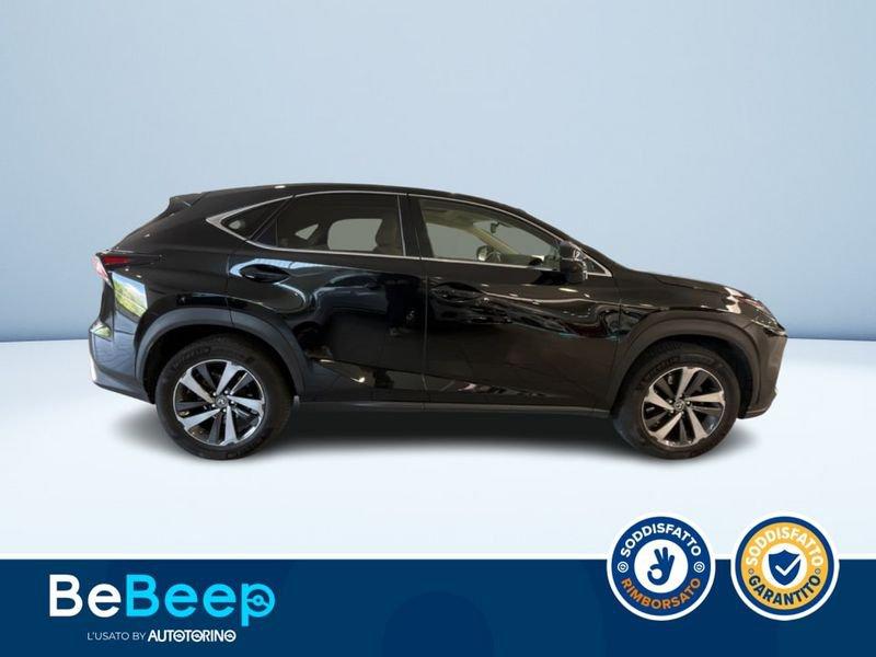 Lexus NX 300H 2.5 LUXURY 4WD CVT