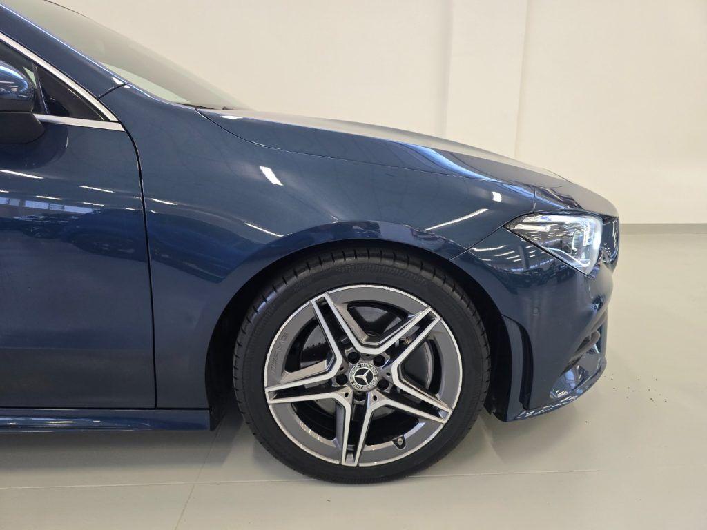 Mercedes-Benz CLA 200 d Automatic Premium + Tetto