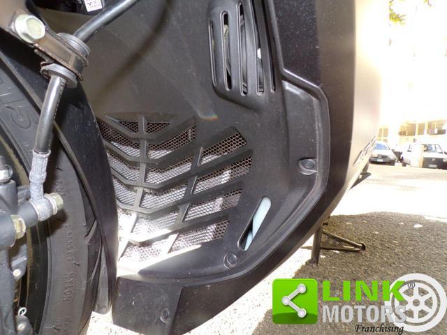 KYMCO Xciting 400i s 400 VS- ABS con TCS