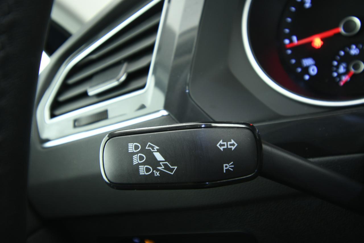 VOLKSWAGEN Tiguan 2.0 tdi Life 4motion 150cv dsg ACC+FULL LED+C18"