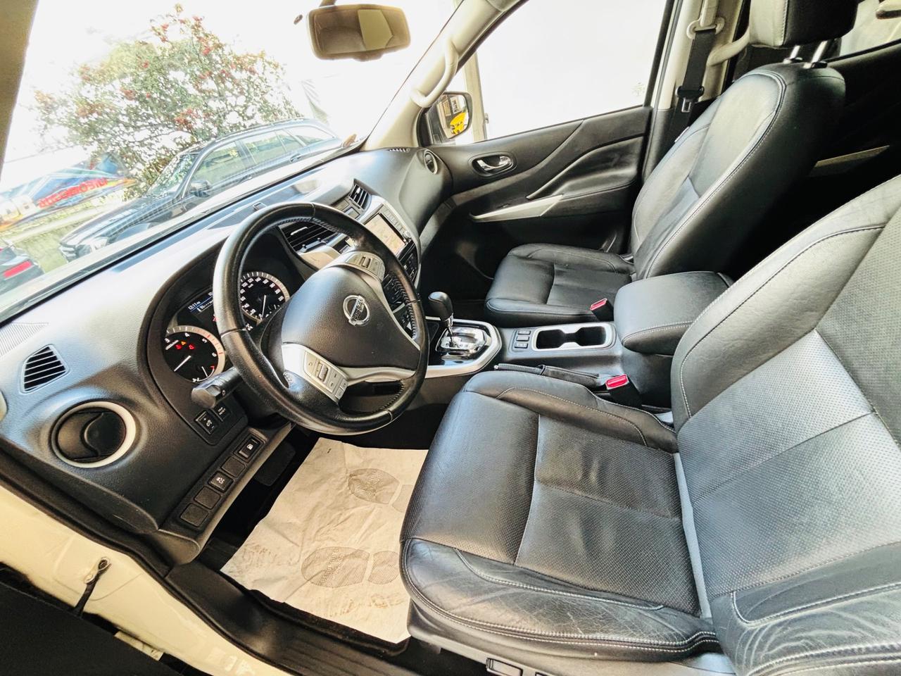 Nissan Navara 2.3 dCi 190 CV 4WD Double Cab N-Guard