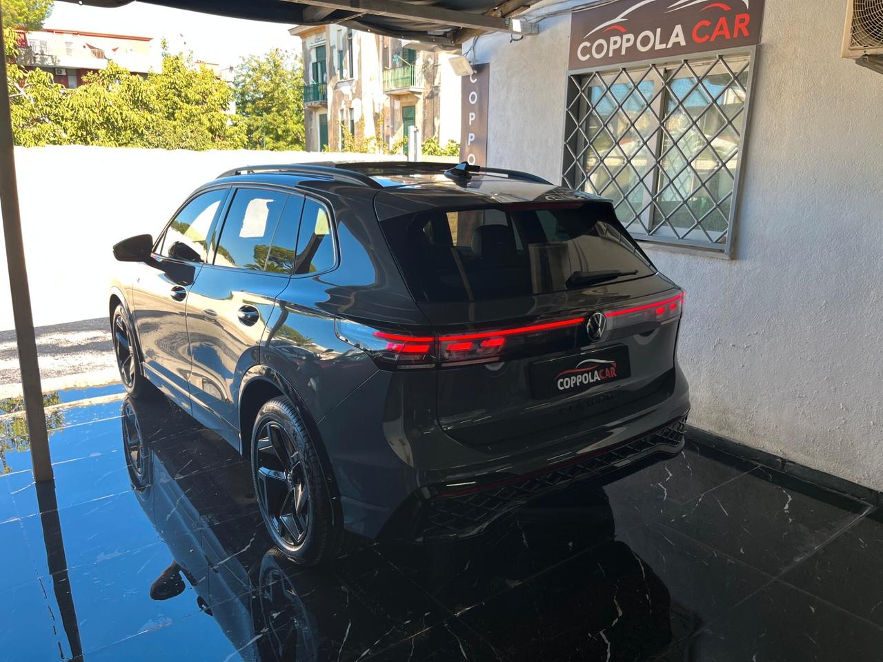 Volkswagen Tiguan 2.0 TDI 150 CV DSG R-Line Plus Valuto Permute