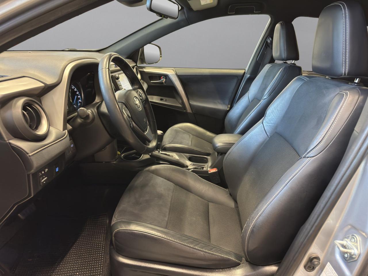 Toyota Rav4 2.5 vvt-i h Style 4wd e-cvt my17