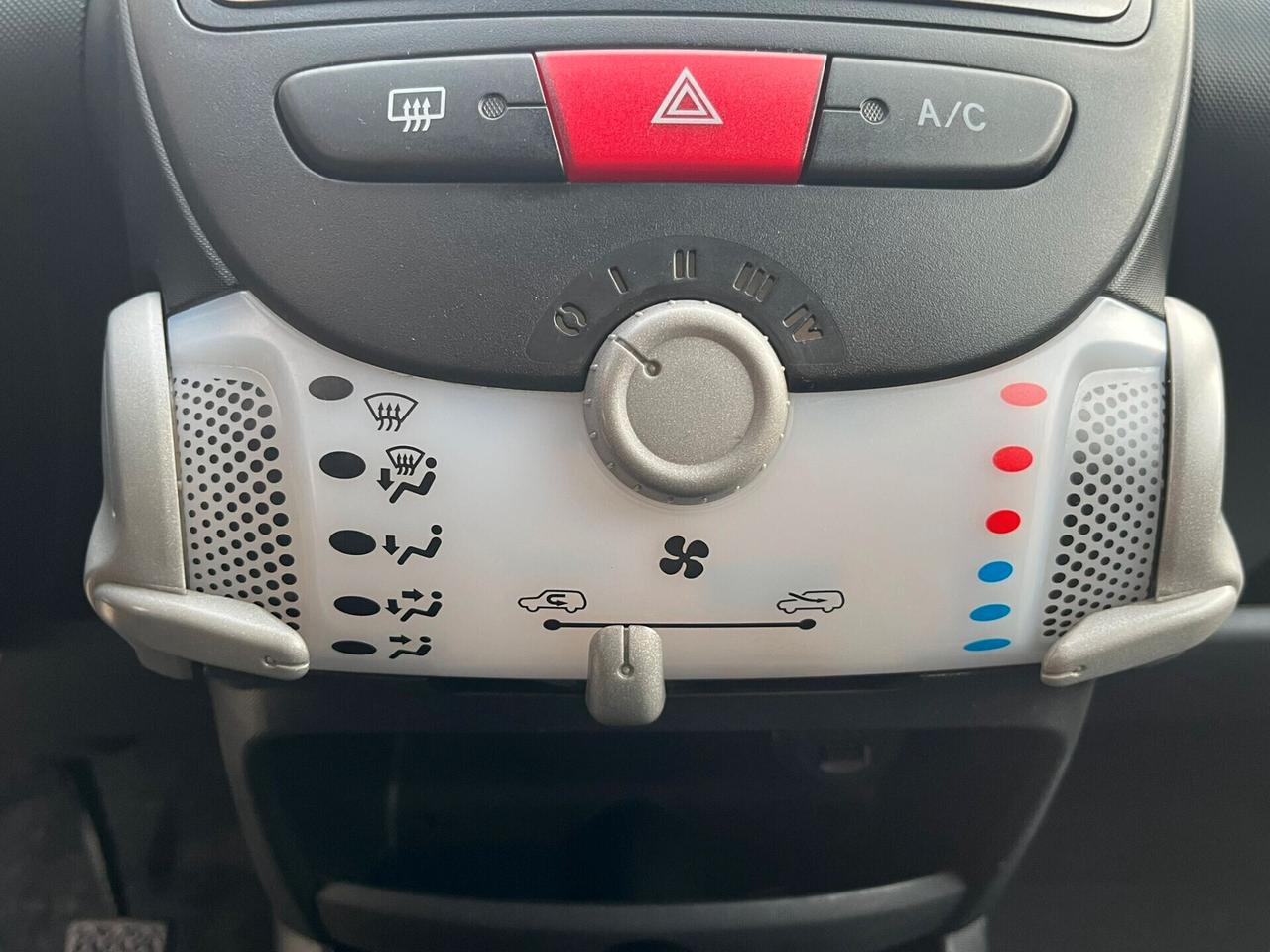 Toyota Aygo 1.0 12V VVT-i 5 porte Active Connect