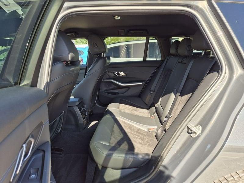 BMW Serie 3 330d Touring xdrive Msport auto