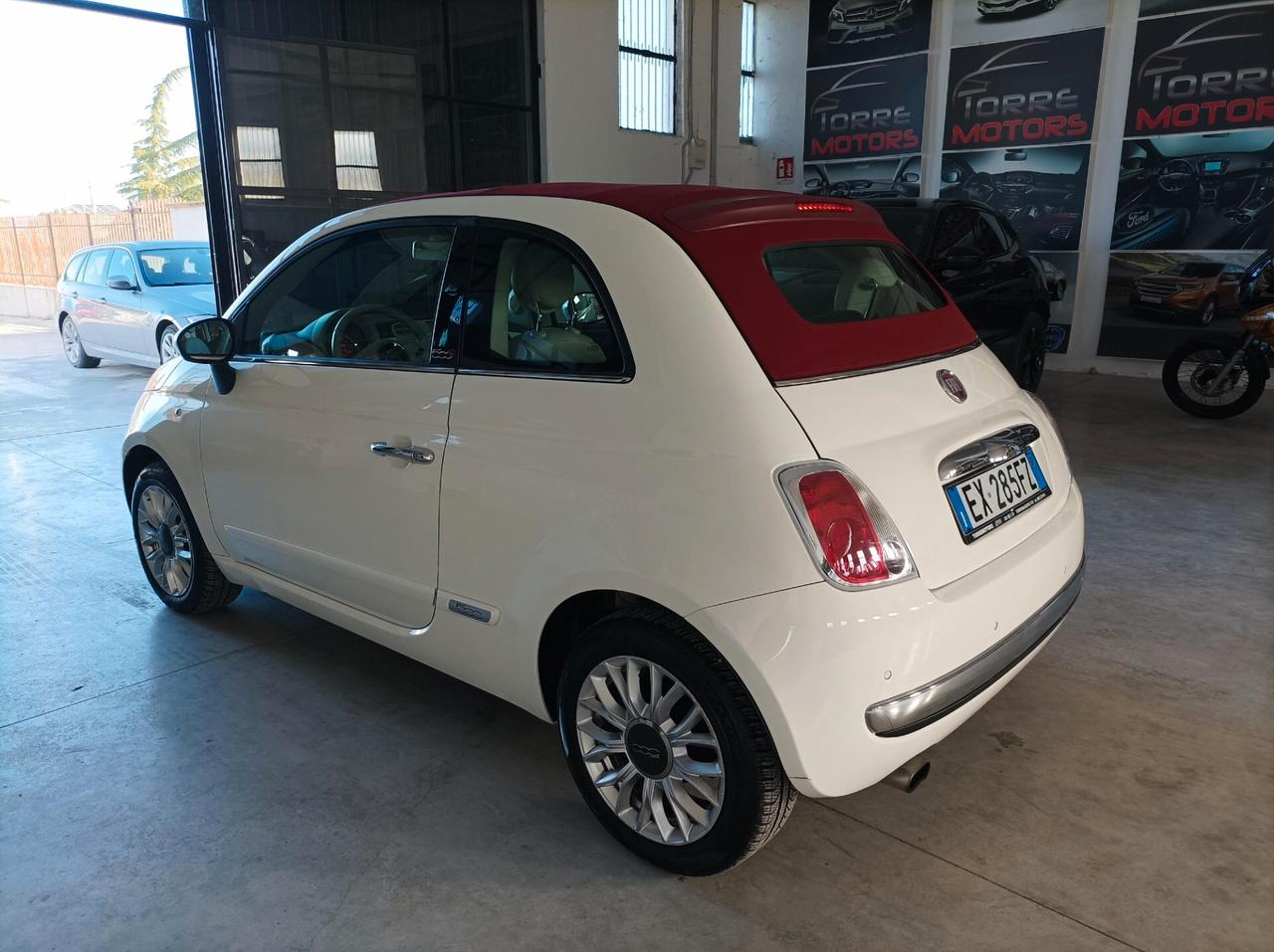Fiat 500 C 1.2 Lounge CV 69 10/2014
