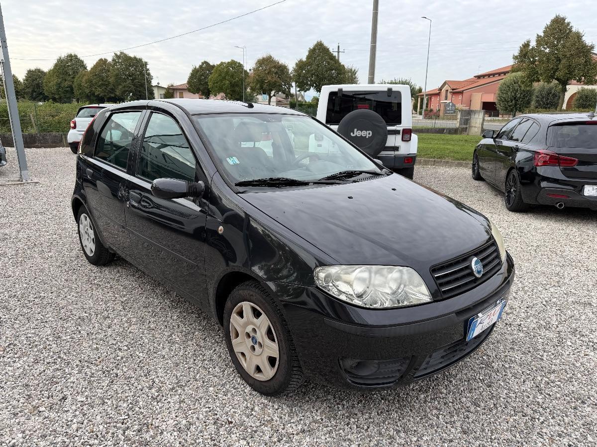 Fiat Punto 1.2 Active 5p