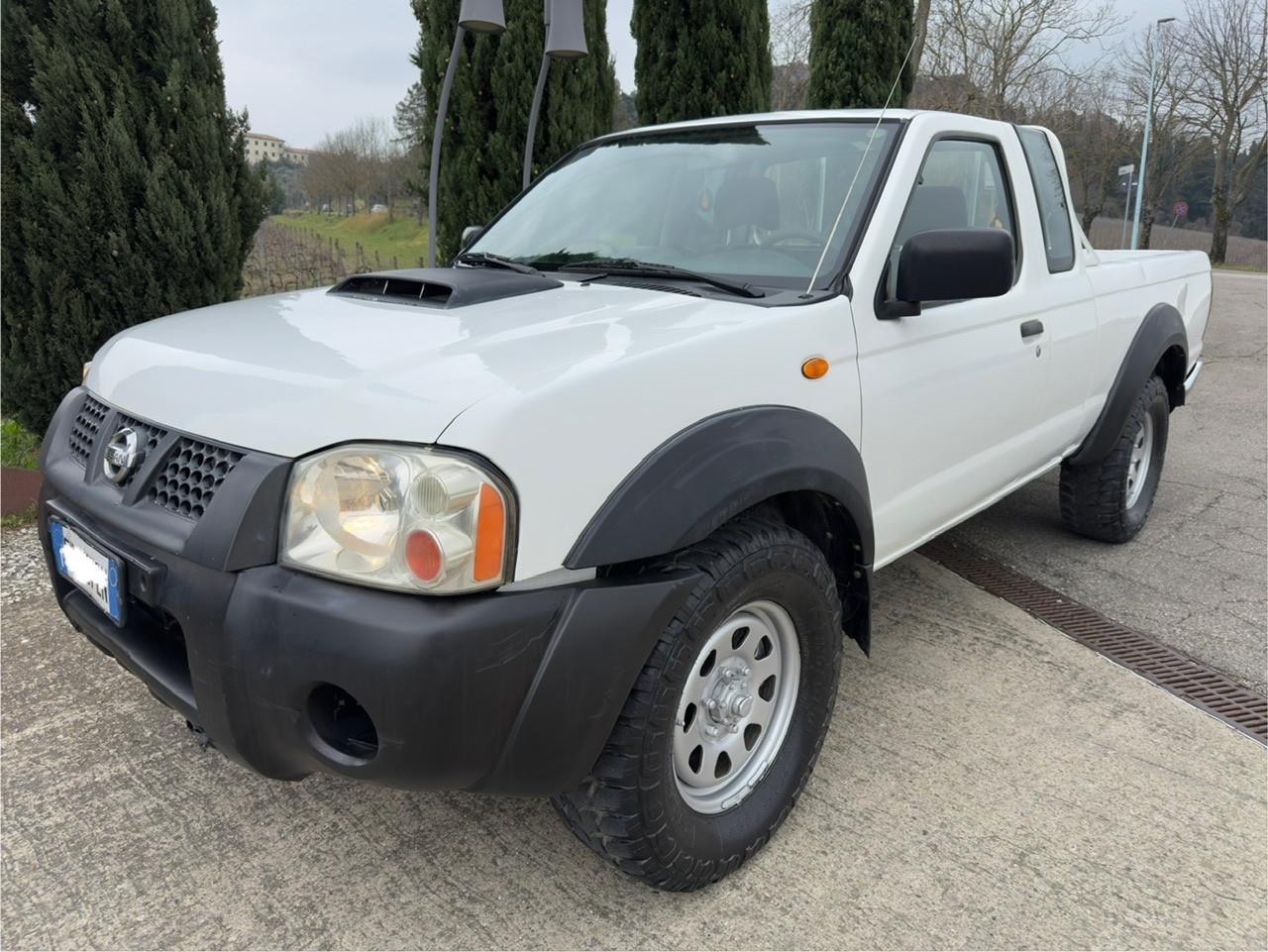 Nissan NP300 2.5 D 2p. King Cab Efficient