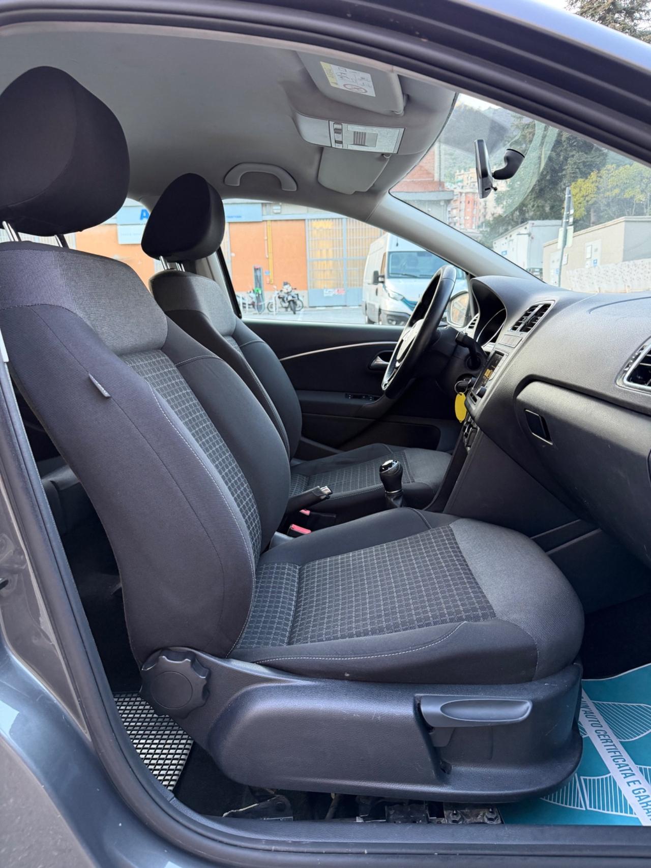 Volkswagen Polo 1.4 TDI 75cv - NEOPATENTATI EURO 6