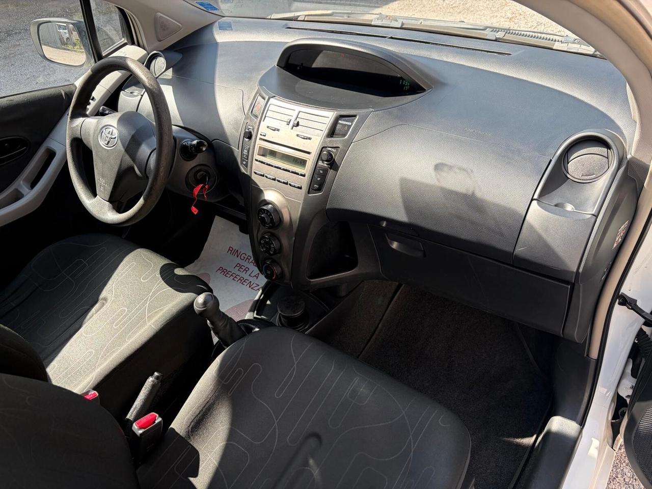 Toyota Yaris 1.0 COMPRESO PASSAGGIO&GARANZIA