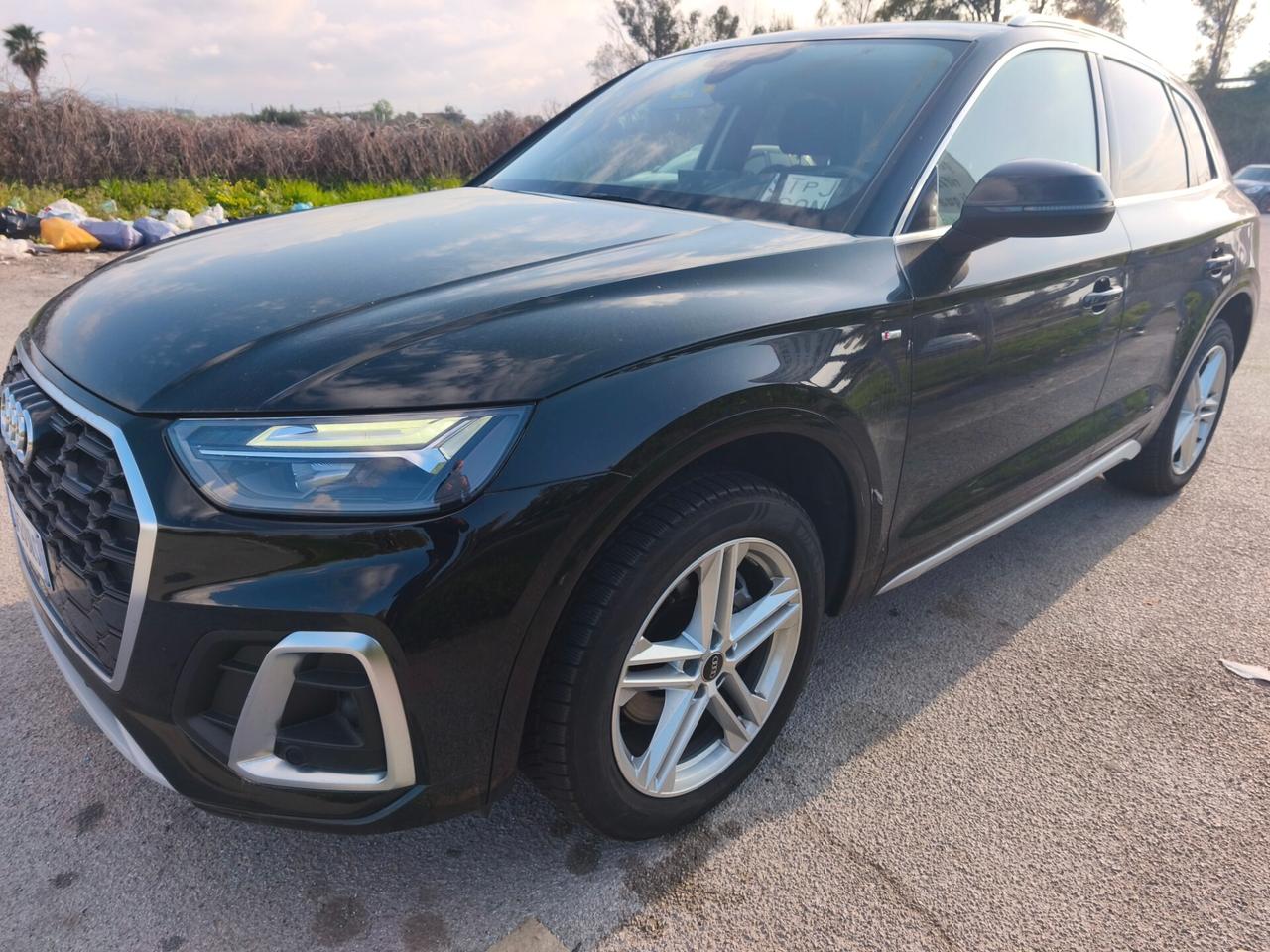 Audi Q5 40 tdi 204 CV Quattro S-tronic S-Line
