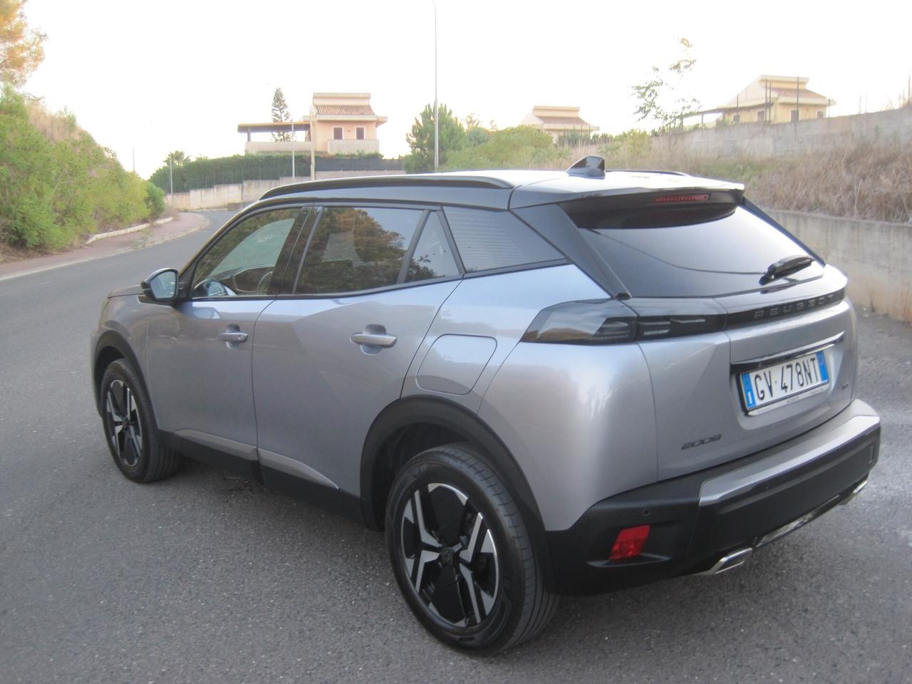 Peugeot 2008 PureTech 130 S&S EAT8 GT