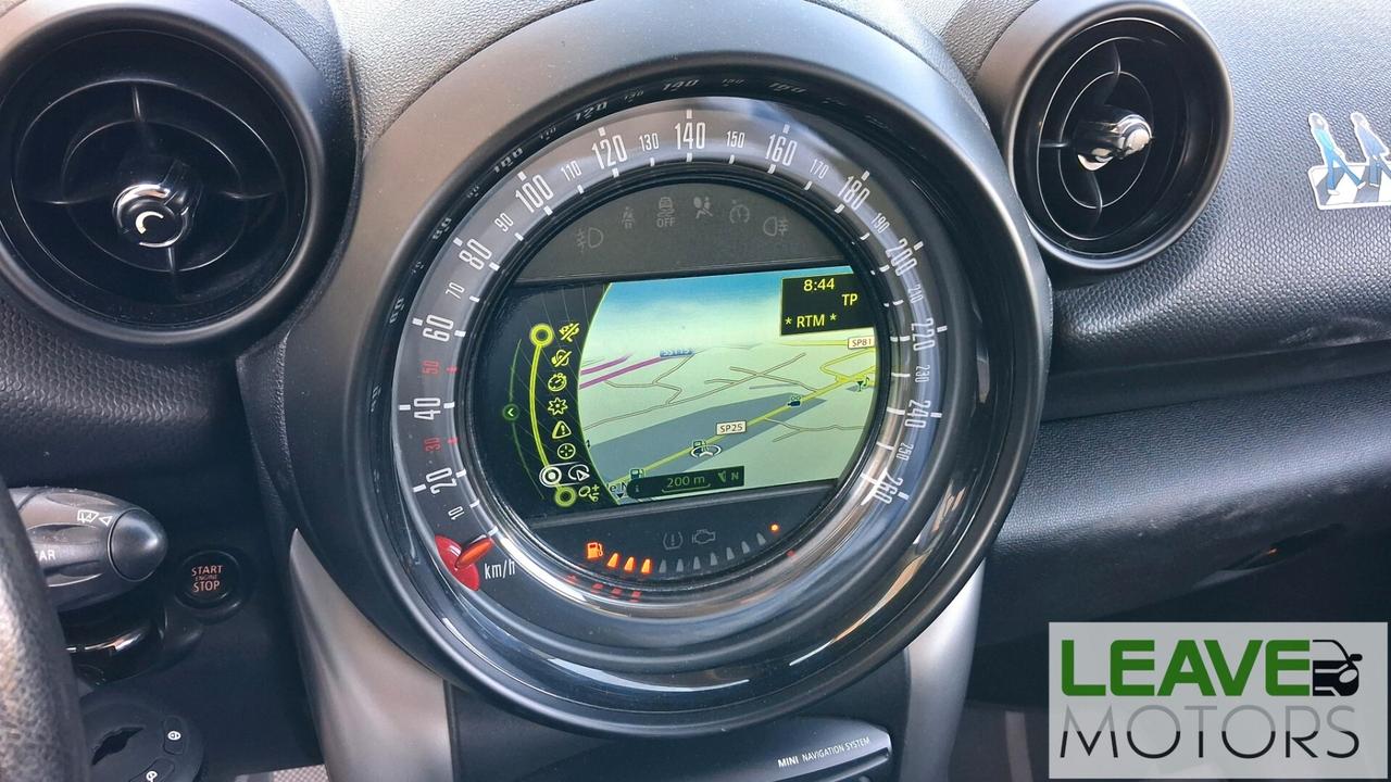 Mini Cooper D Countryman 1.6 (M1458)