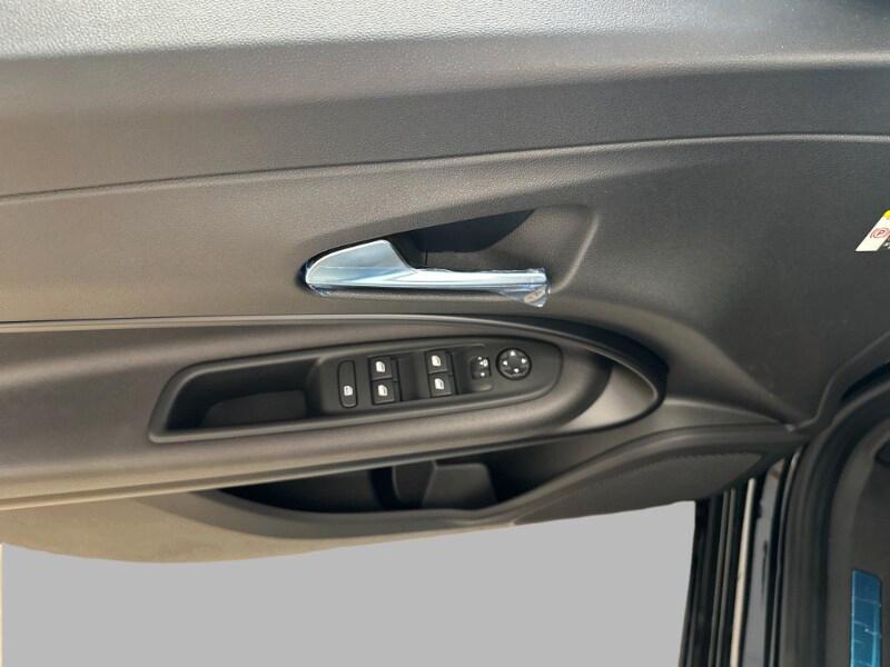 ALFA ROMEO Junior Junior 1.2 145 CV Hybrid eDCT...