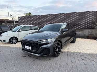 Audi Q8 SUV TDI quattro 210 kW tiptronic S line edition TETTO