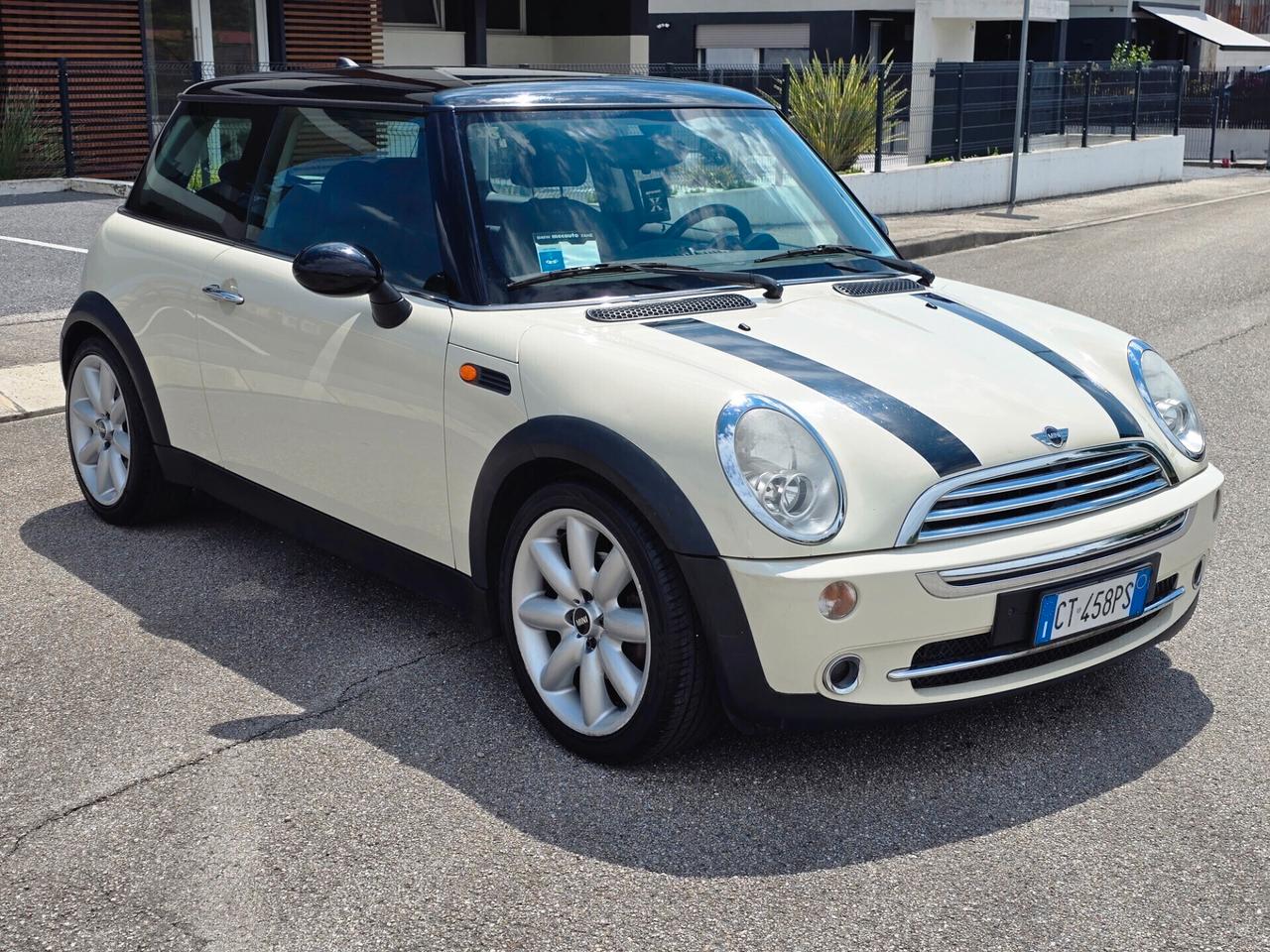 Mini COOPER 1.6 B OK PER NEOPATENTATI
