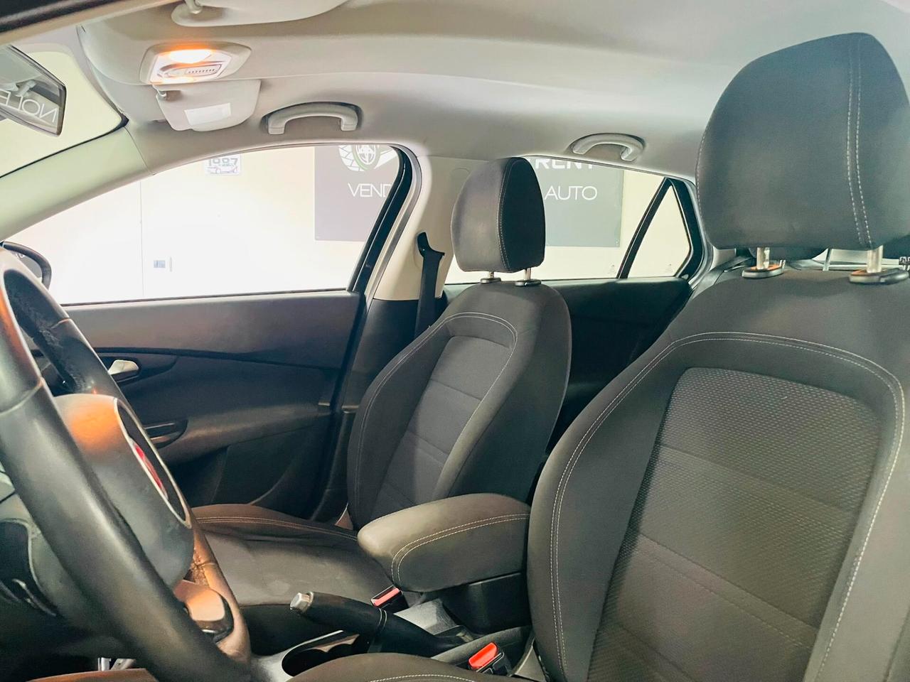 Fiat Tipo 1.6 Mjt S&S SW Lounge