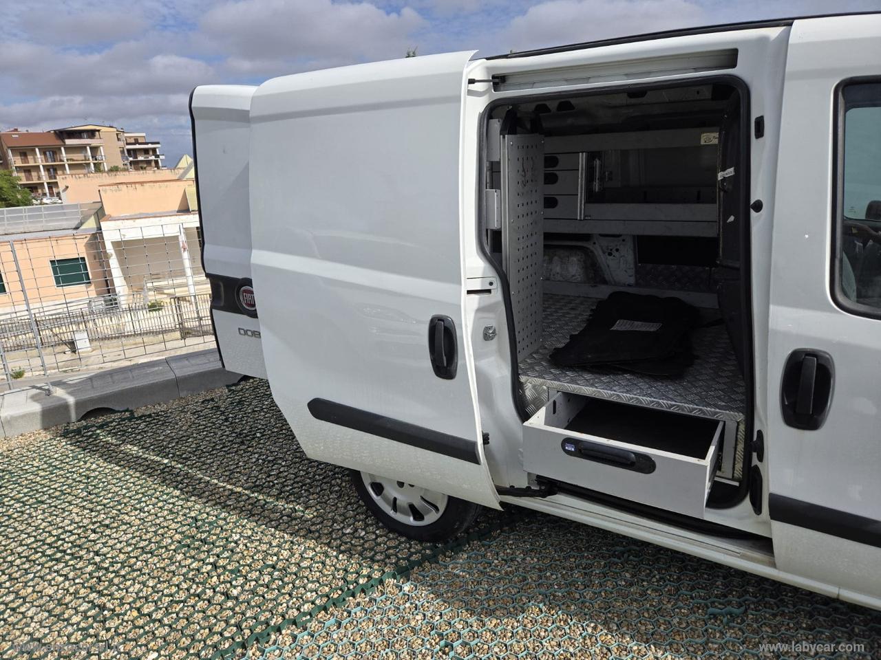 Doblò 1.6 MJT 105CV PC-TN Cargo Lam. SX