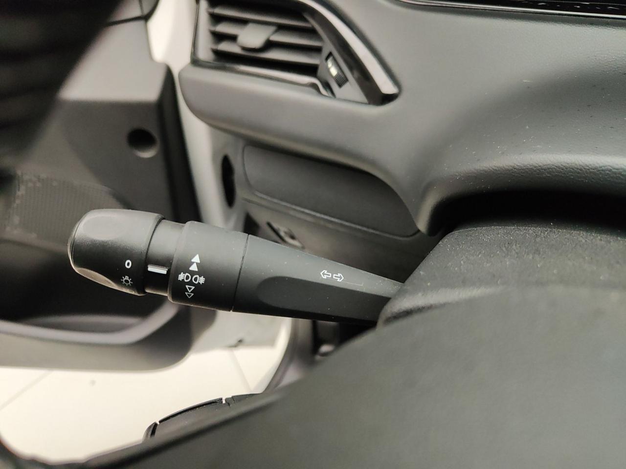 PEUGEOT 208 I 2015 1.6 BLUEHDI 75CV ACTIVE 5P