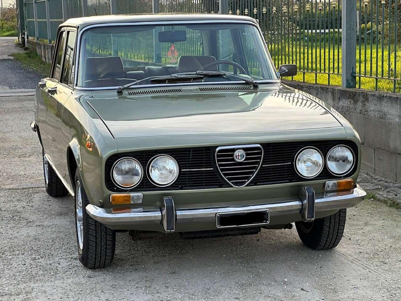 Alfa Romeo 2000 None