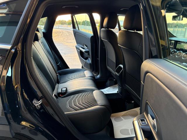 MERCEDES-BENZ GLA 200 d Automatic Business Extra
