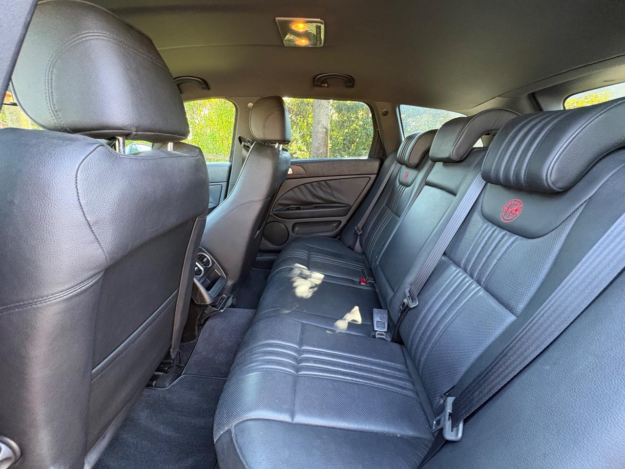1.9 JTDm 16V Sportwagon Sport Q-Tronic Aut.
