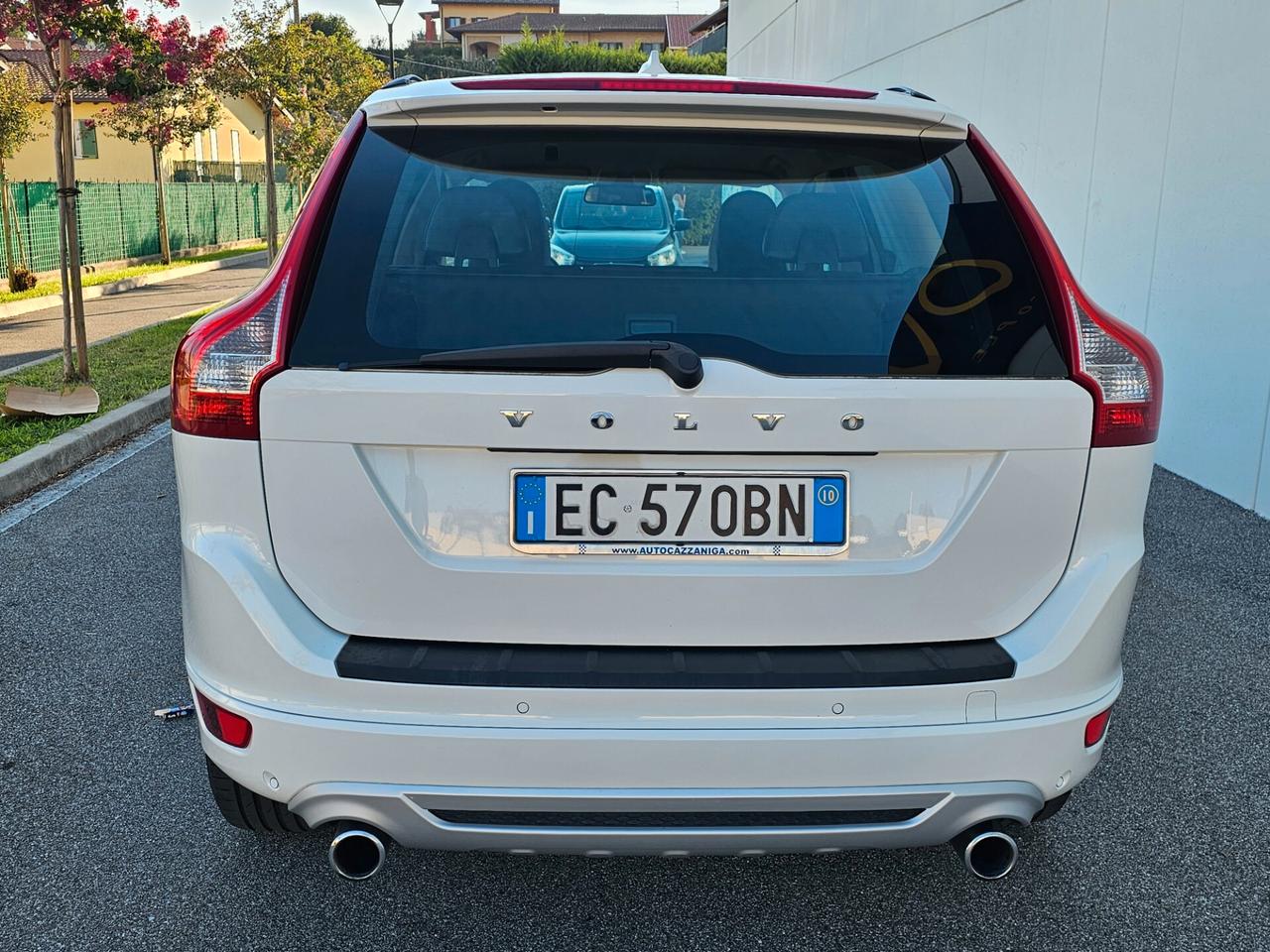 Volvo XC 60 XC60 D5 AWD R-design