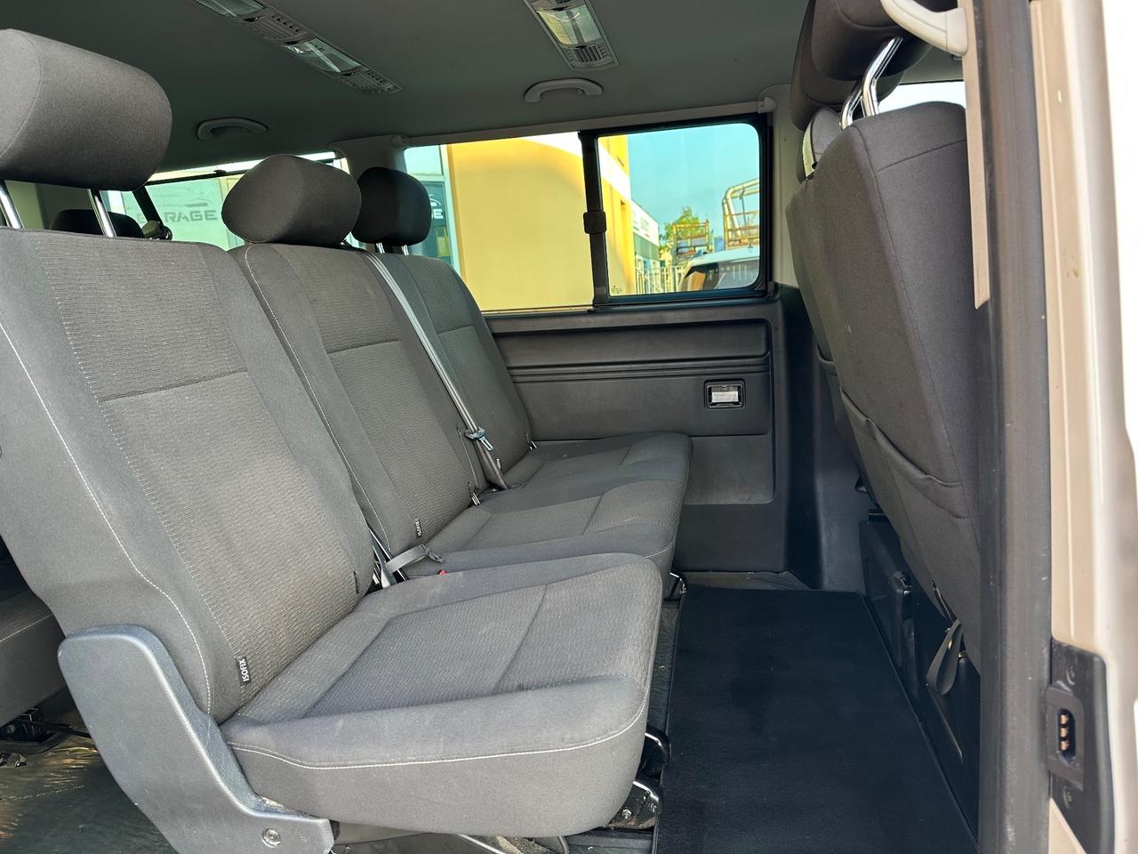 Volkswagen Caravelle 2.0 TDI 150CV PC Cruise