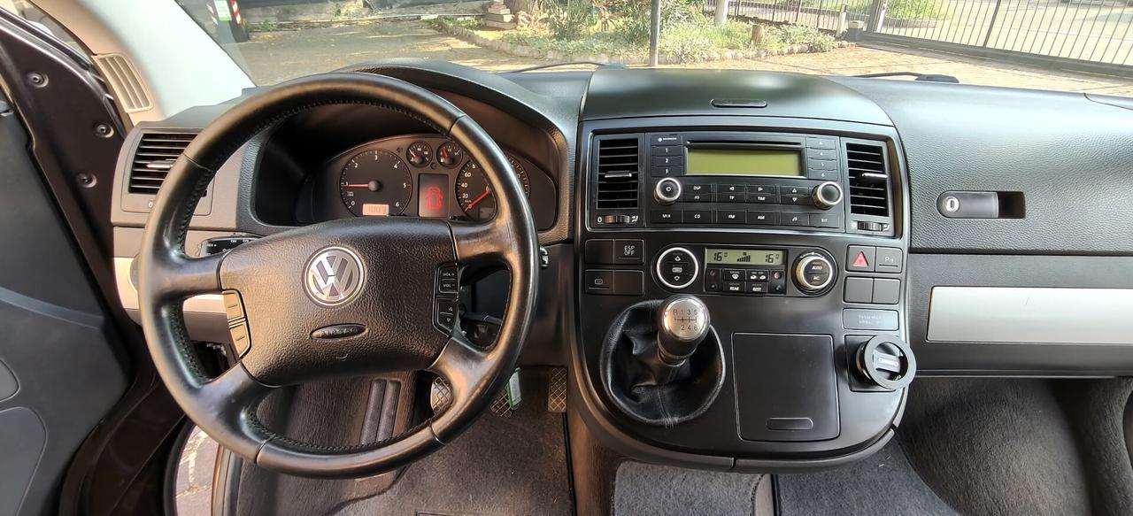 Volkswagen Multivan T5 2.5 TDI 4motion Gancio