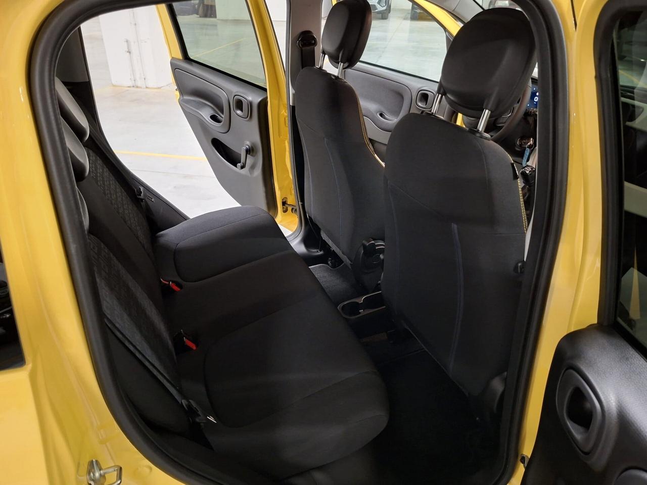 Fiat Panda 1000 FireFly Hybrid 70CV Pandina Km. 0