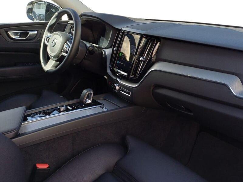 Volvo XC60 B4 197+14 CV AWD Automatica Mild Hybrid Diesel Plus Dark N1 Autocarro