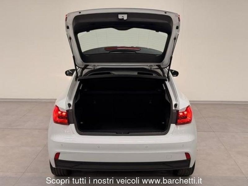 Audi A1 Sportback 25 1.0 tfsi Identity Black