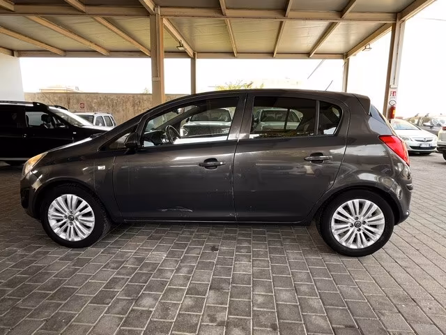 Opel Corsa 1.2 5 porte Edition