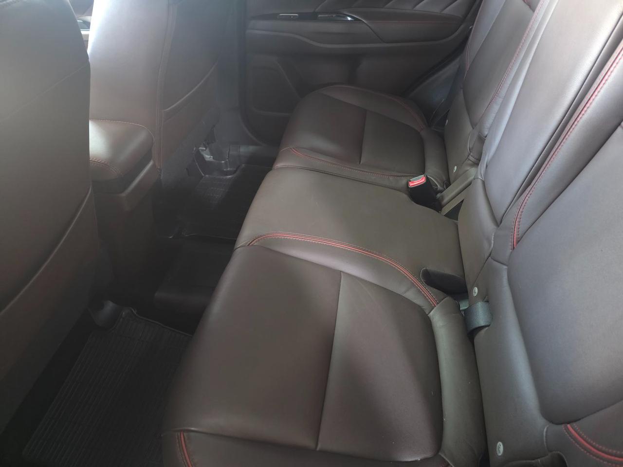 Mitsubishi Plug-in Hybrid Outlander Diamond #8868