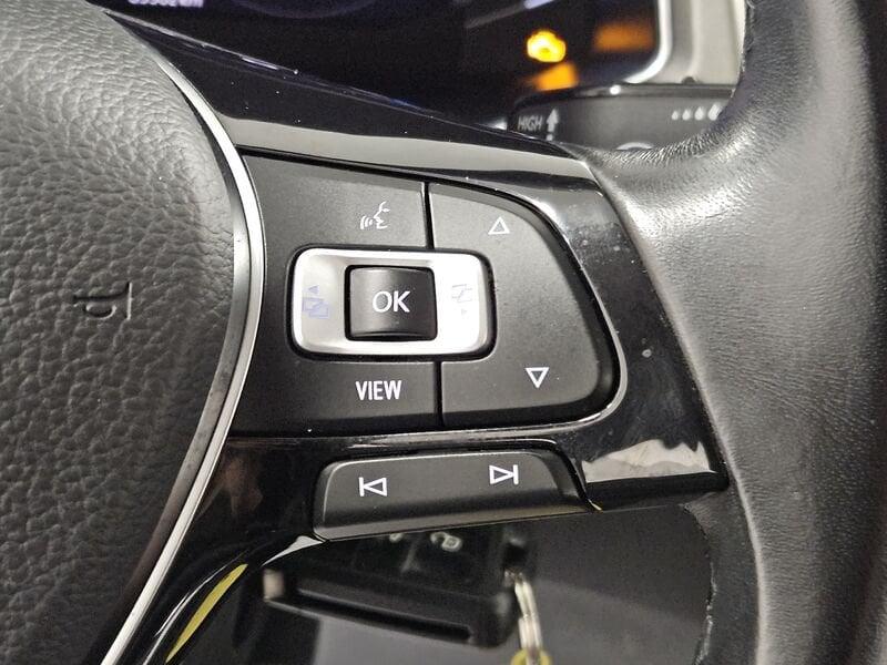 Volkswagen T-Roc 1.0 tsi Style 110cv