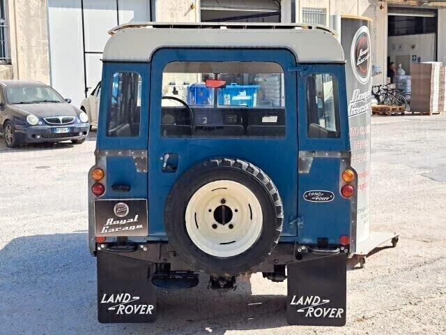 Land Rover Defender 88 2.3 d 3°s. safari 4x4 1974