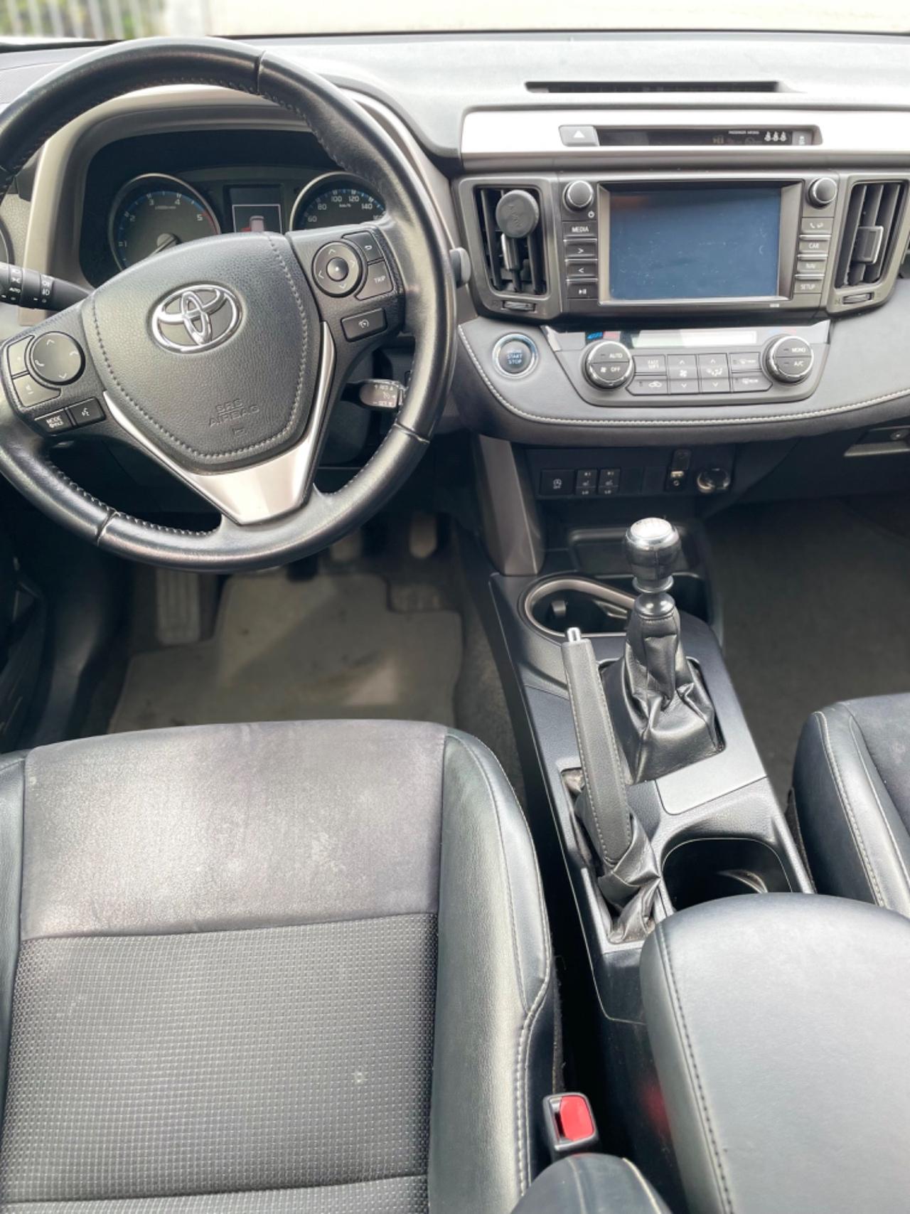Toyota RAV 4 RAV4 2.0 D-4D 2WD Lounge