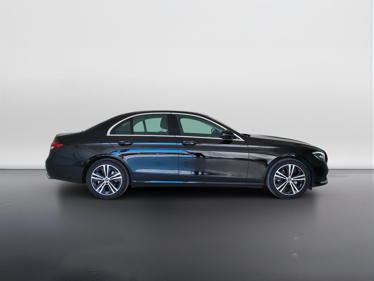 Mercedes-Benz Classe E - W213 Berlina - E 220 d Business Sport 4matic auto my20